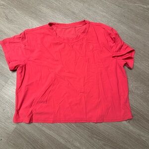 Luluemon tee